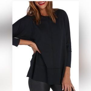 EUC Spanx perfect length dolman sleeve top - Size L